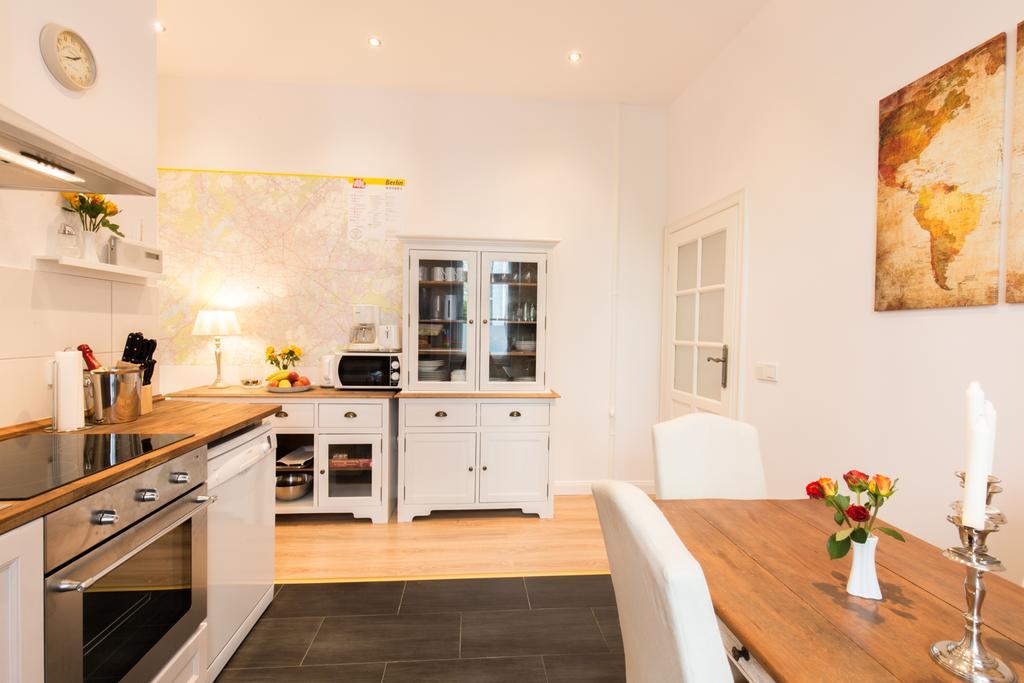 ברלין Fritz By Rockchair Apartments L Superhost Status L 3 Bedrooms Boxspringbeds 2 Bathrooms 2 Kitchen - Cozy Family & Business Flair Welcomes You! מראה חיצוני תמונה