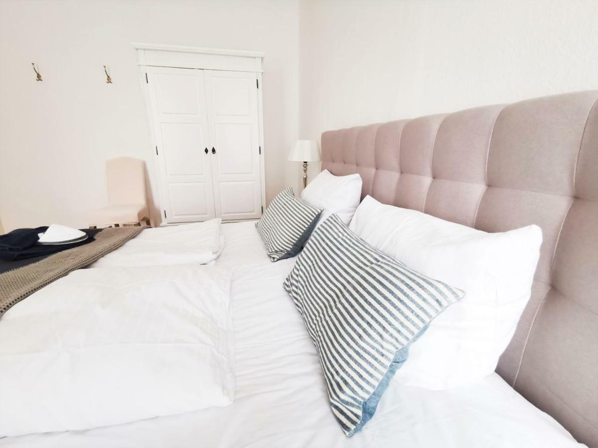 ברלין Fritz By Rockchair Apartments L Superhost Status L 3 Bedrooms Boxspringbeds 2 Bathrooms 2 Kitchen - Cozy Family & Business Flair Welcomes You! מראה חיצוני תמונה